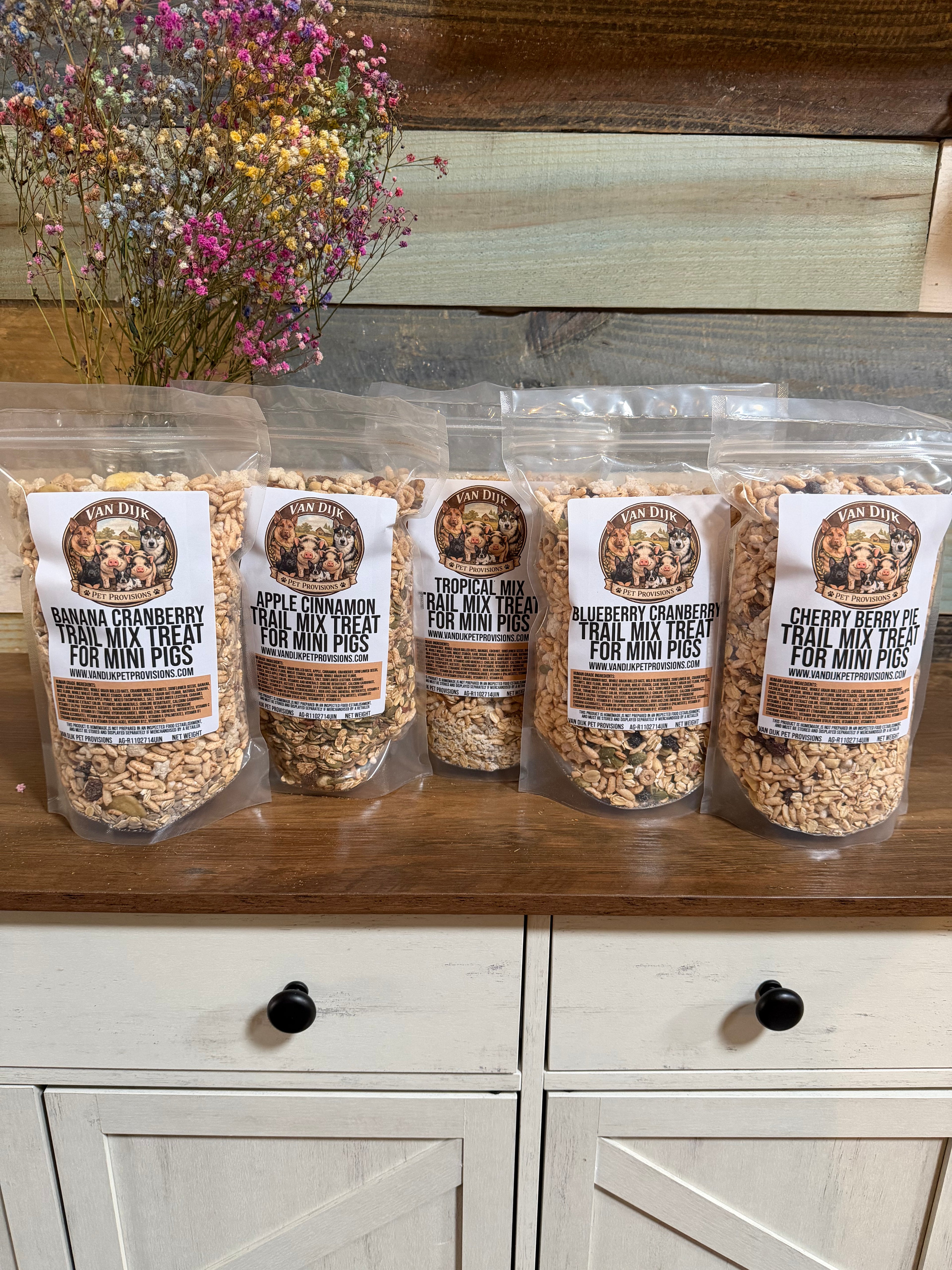 Apple Cinnamon Trail Mix Treats for Mini Pigs - Human Grade