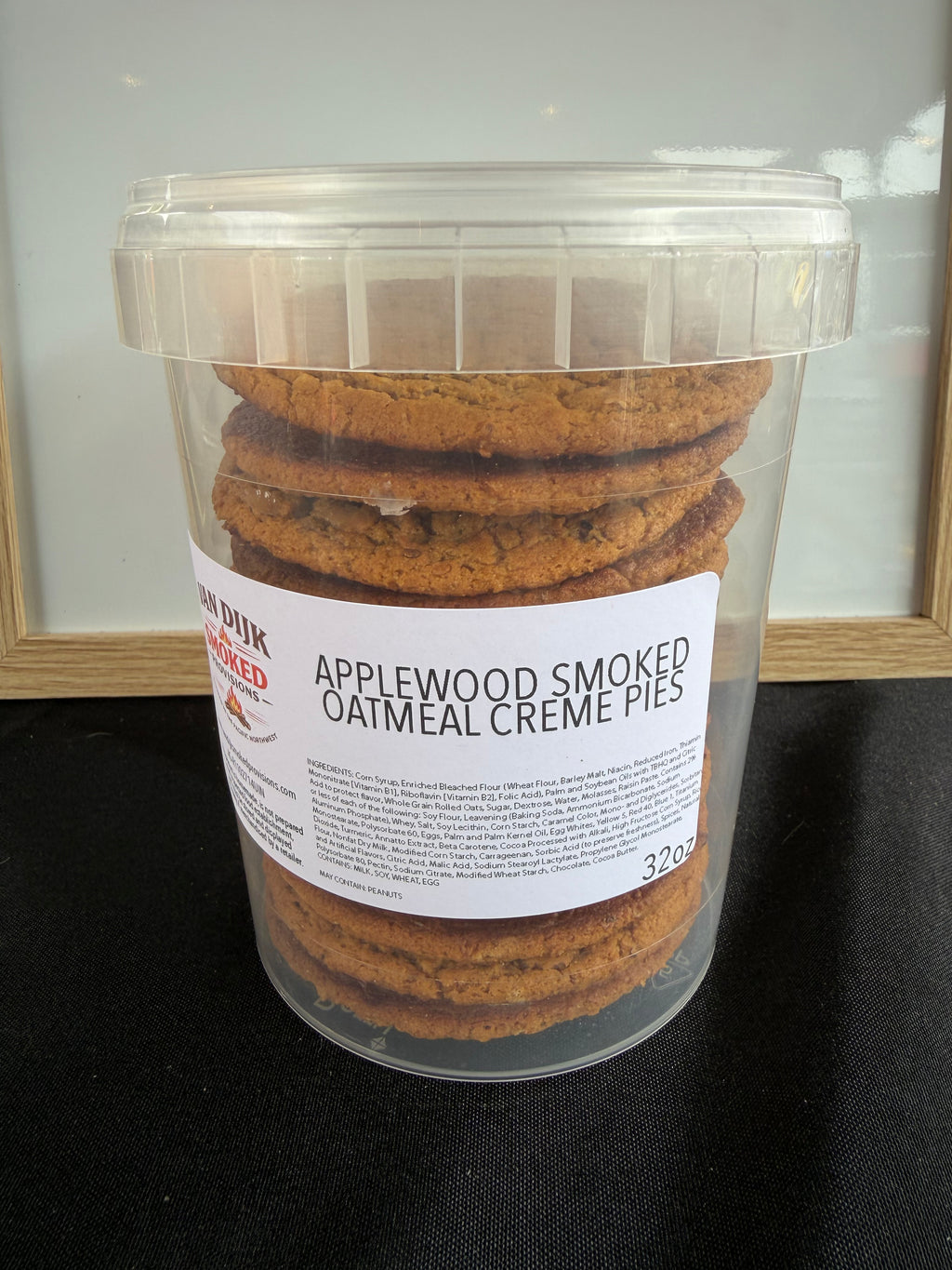 Applewood Smoked Oatmeal Creme Pies 32oz By Volume