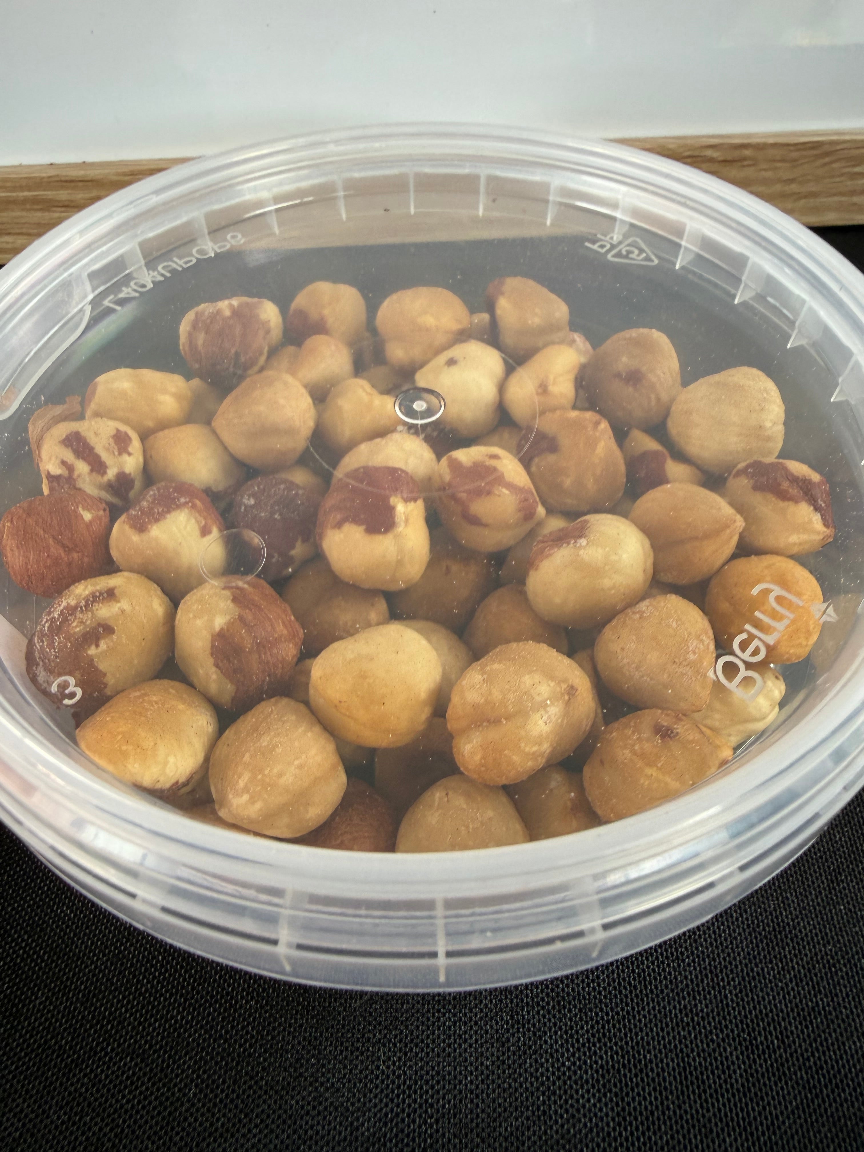 Applewood Smoked Hazelnuts 8oz