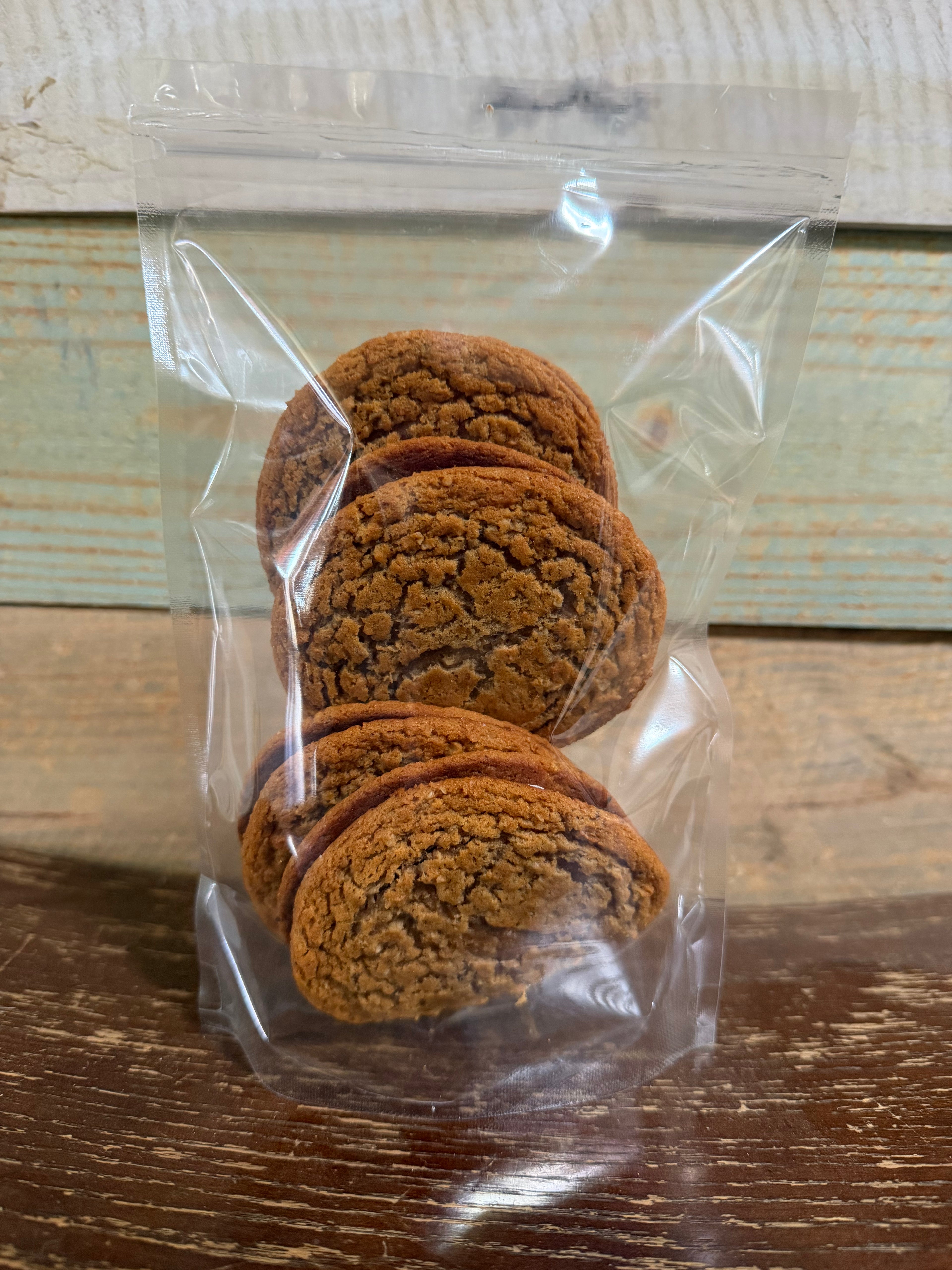 Applewood Smoked Oatmeal Creme Pies 32oz By Volume