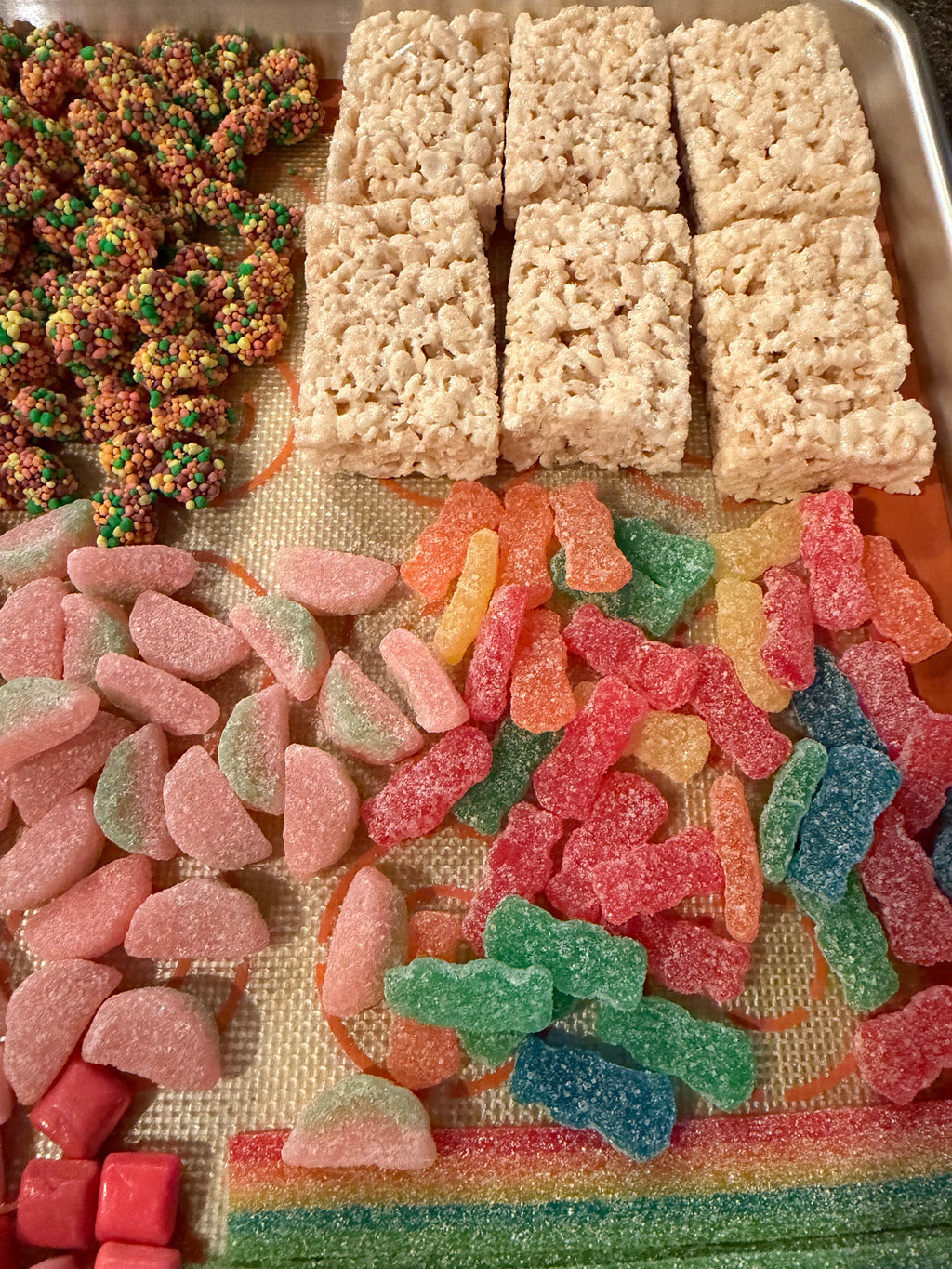 Applewood Smoked Sour Patch Kids 18oz By Volume